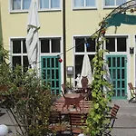Hotel Huber *